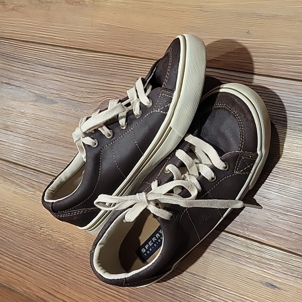 Sperry top sider castaway